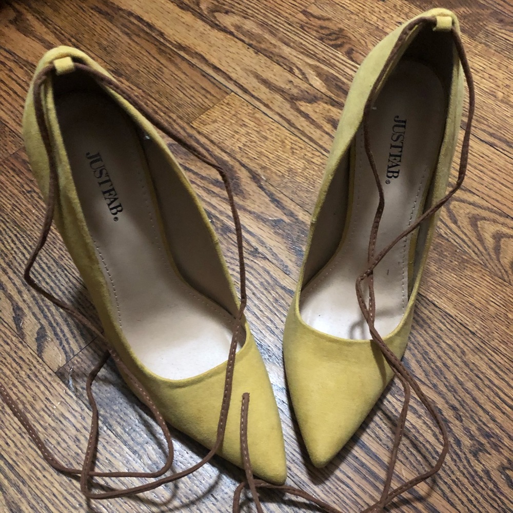 Just Fab Yellow Suede Heels